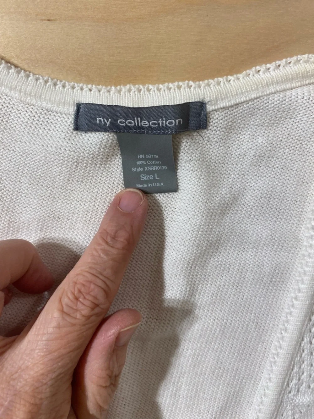 NY Collection White Cropped Knit Cardigan Large (RE) - Picture 4 of 6